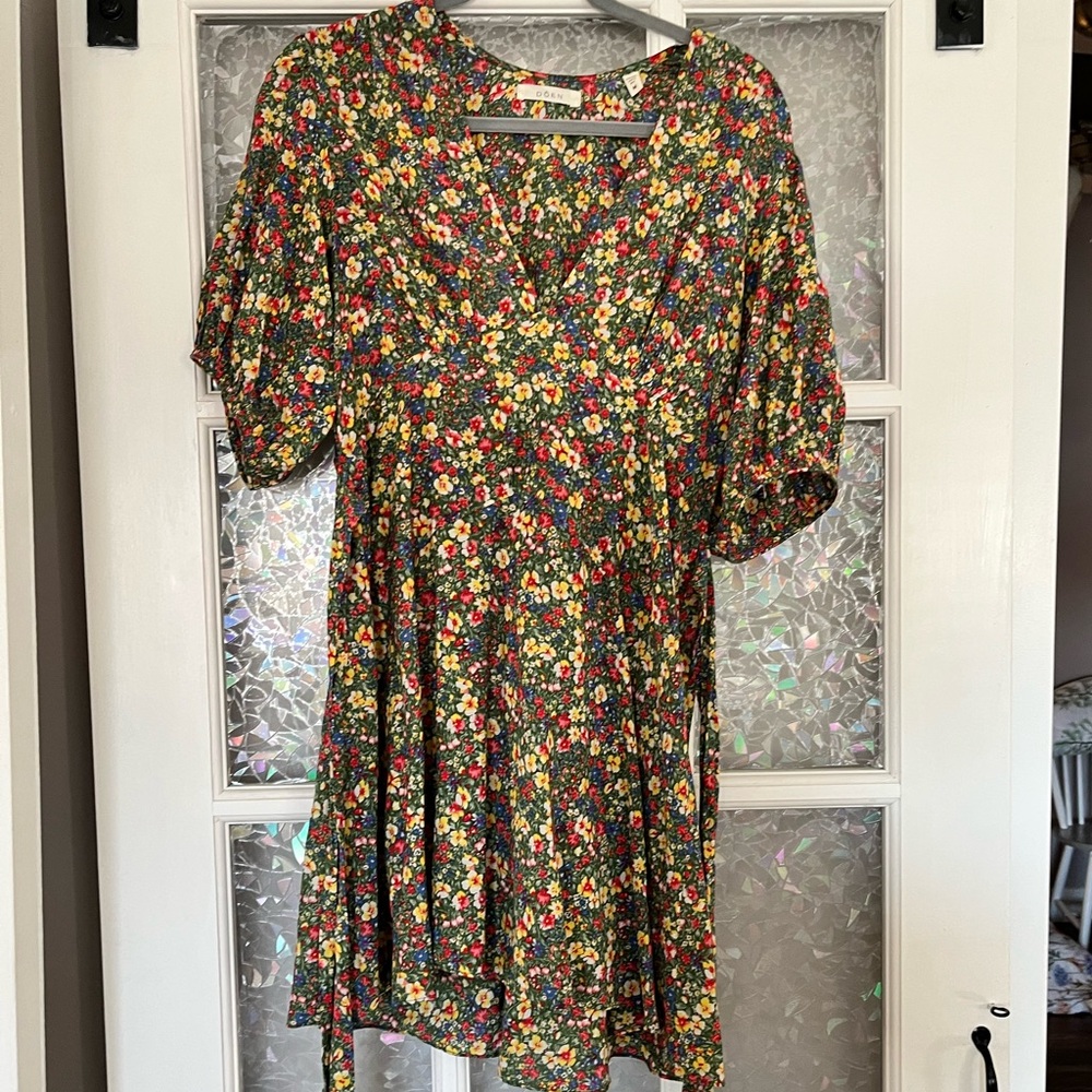 Doen Emilia Puff Sleeve Dress, Medium, EUC